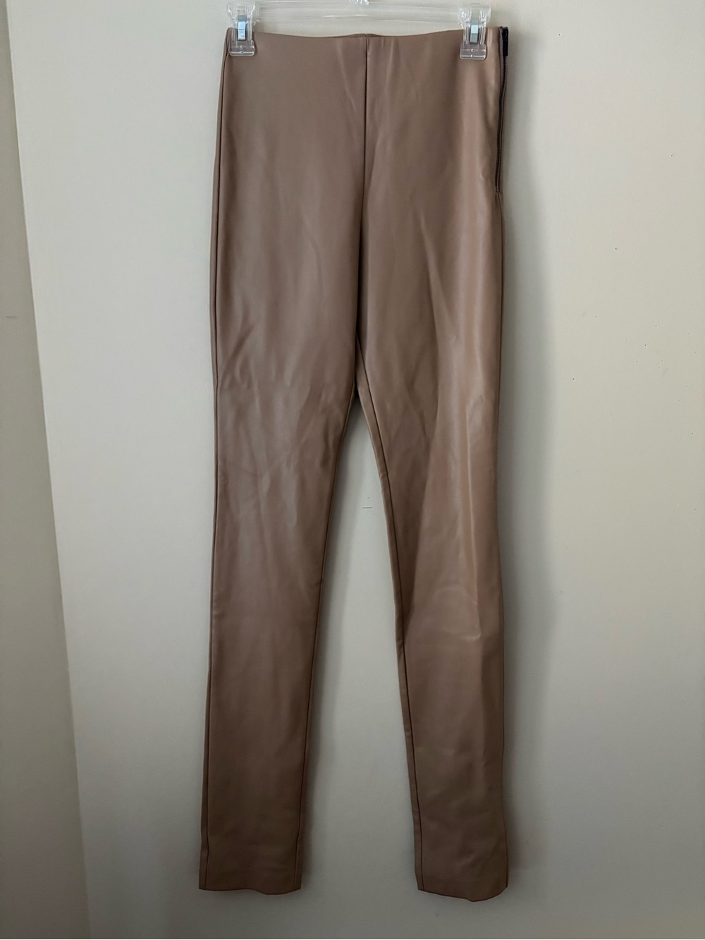 Zara Faux Leather Straight-Leg Stretch Pants in Taupe Sz. XS New Without Tag